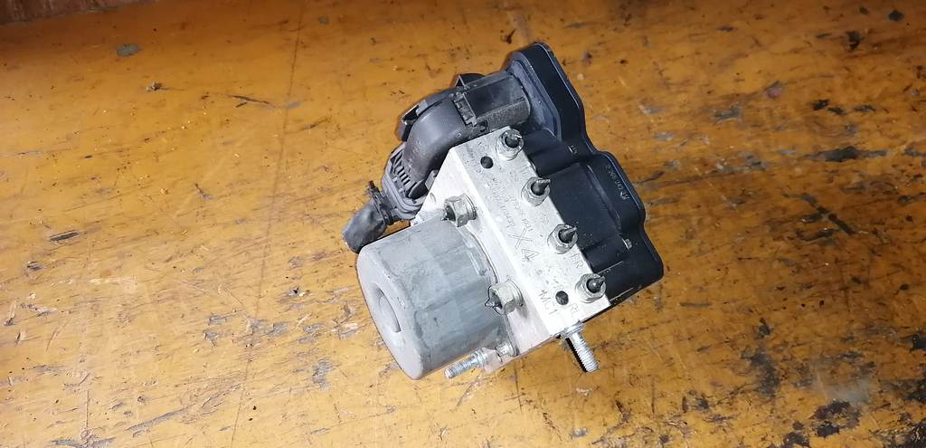 IMPREZA GP6 БЛОК ABS 27536FJ031 Subaru Impreza 1