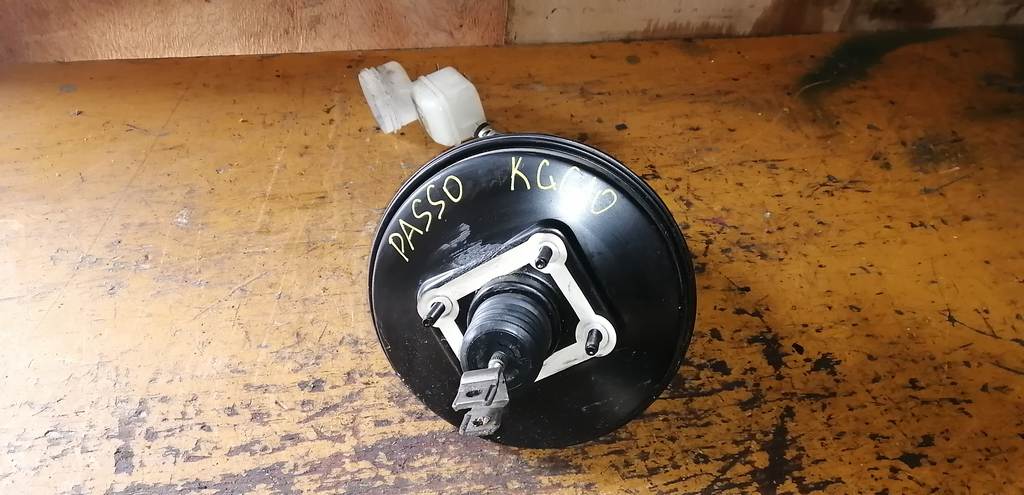 главный тормозной цилиндр Toyota Passo 0
