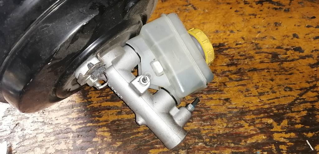 LEGACY BP5 ГЛАВНЫЙ ТОРМОЗНОЙ+ВАКУУМНИК Subaru Legacy 1