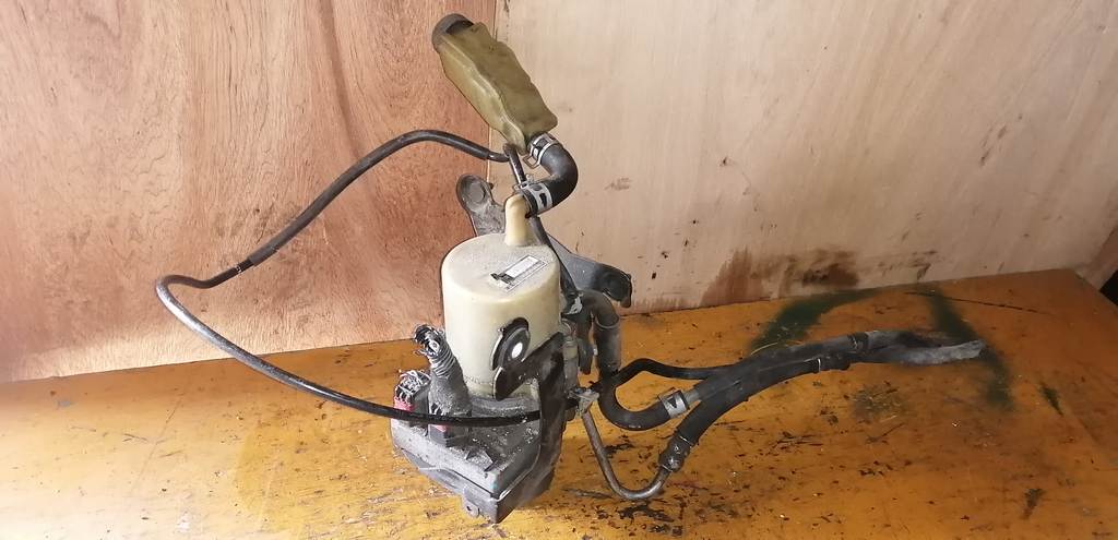 Рулевое управление Peugeot 308 2