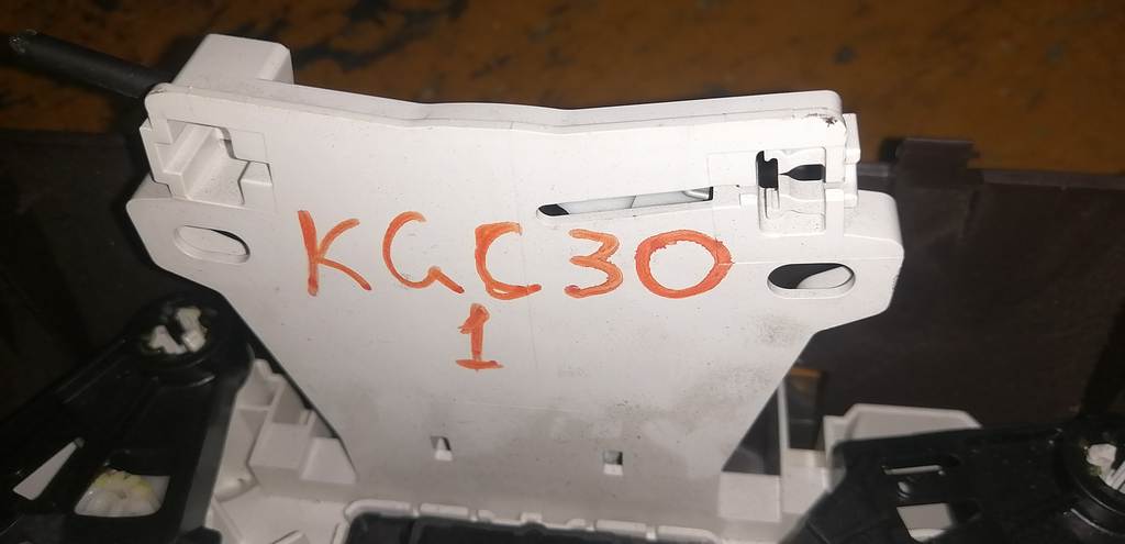 PASSO KGC30 КЛИМАТ-КОНТРОЛЬ 1 Toyota Passo 1