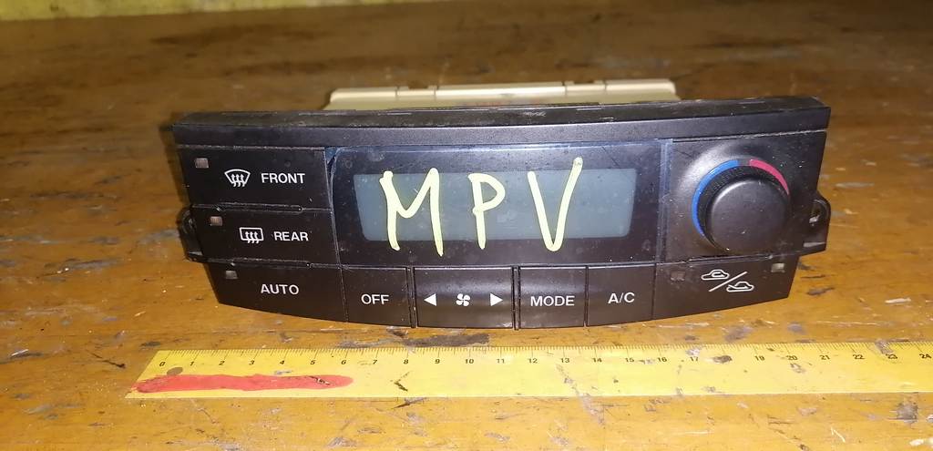 климат-контроль Mazda MPV 0