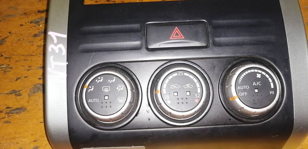X-TRAIL NT31 КЛИМАТ-КОНТРОЛЬ 27500 JG015 Nissan X-Trail 1