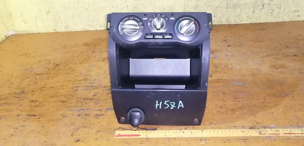 климат-контроль Mitsubishi Pajero Mini 0