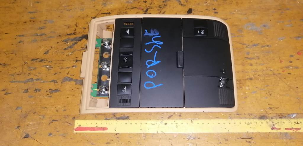 плафон салонный Porsche Cayenne 0