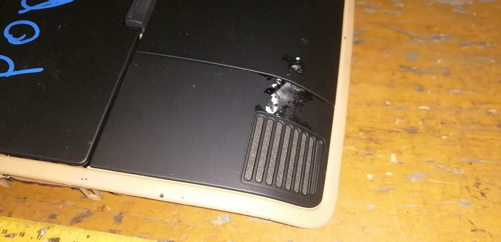 CAYENNE 957 ПЛАФОН, ДЕФЕКТ Porsche Cayenne 1