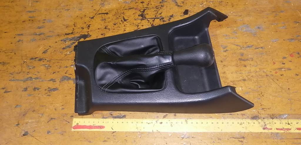 консоль кпп Subaru Impreza 0