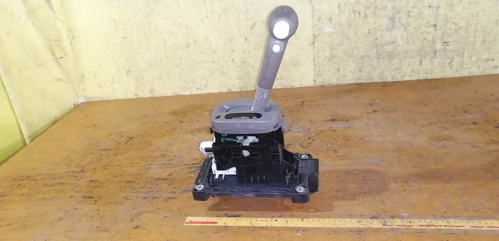 селектор акпп Nissan March 0