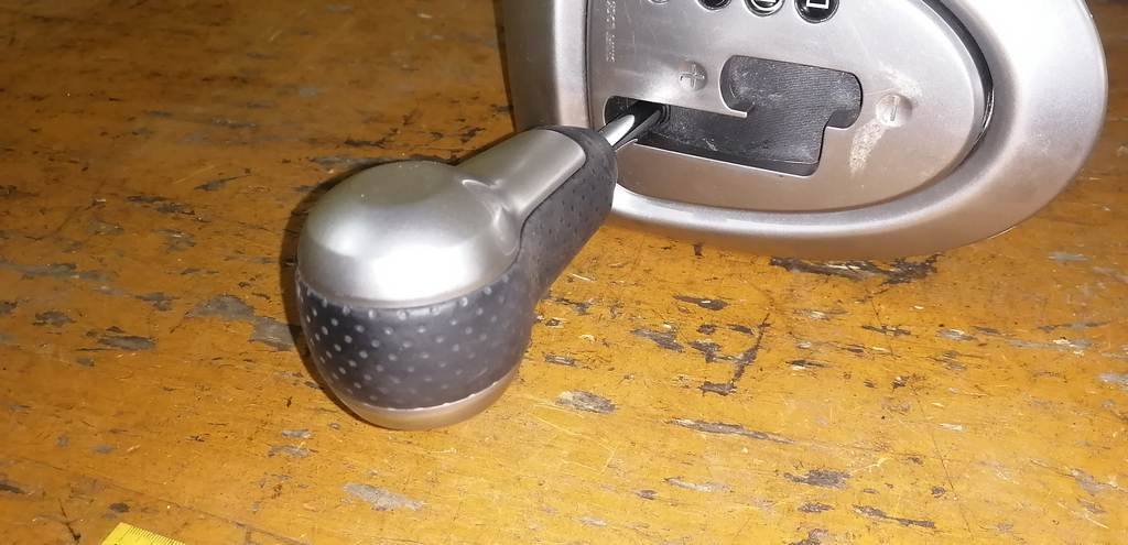 селектор акпп Nissan Dualis 3