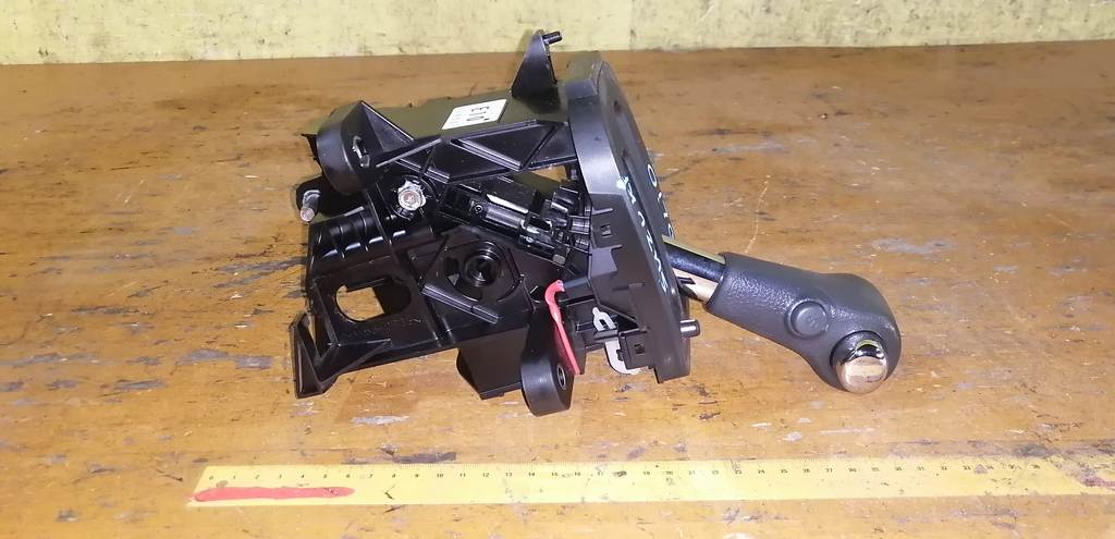 селектор акпп Suzuki Solio 3