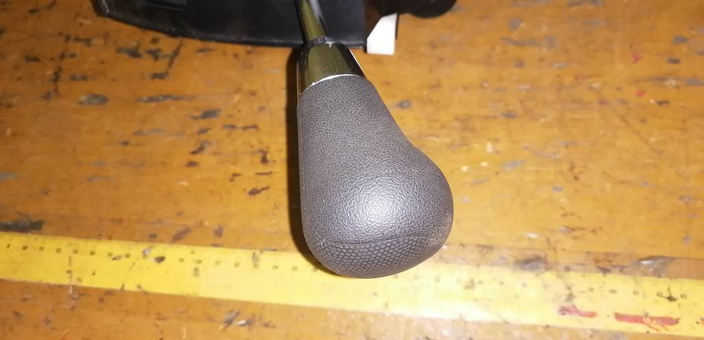 селектор акпп Toyota Ractis 3