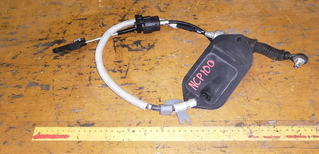 трос переключения акпп Toyota Ractis 0