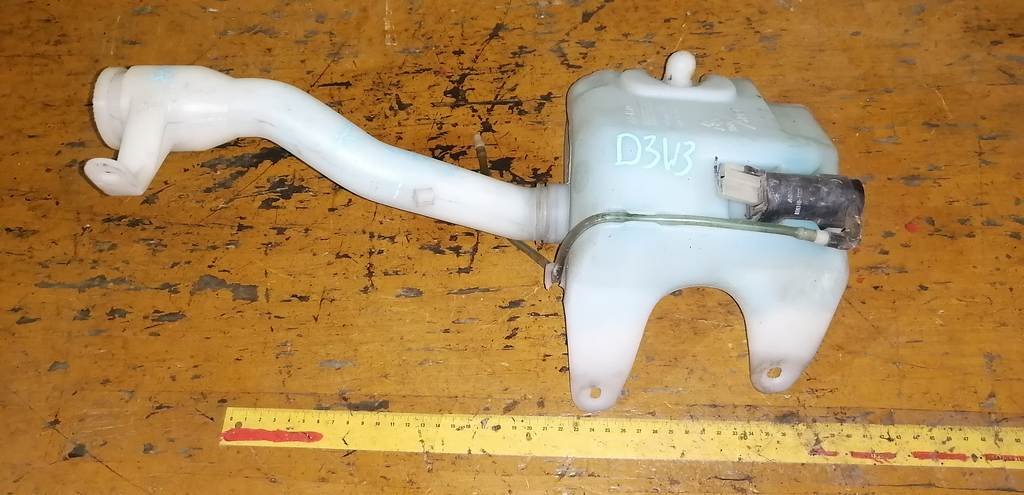 бачок омывателя Mazda Demio 0