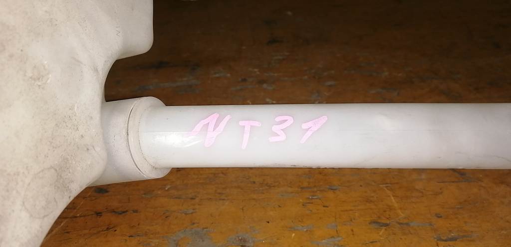 X-TRAIL NT31 БАЧОК ОМЫВАТЕЛЯ С МОТОРЧ. Nissan X-Trail 1