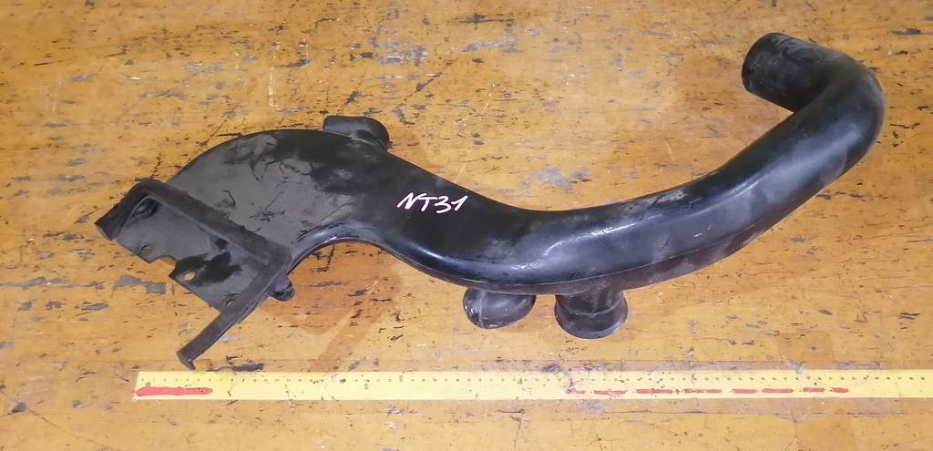 воздухозаборник Nissan X-Trail 0