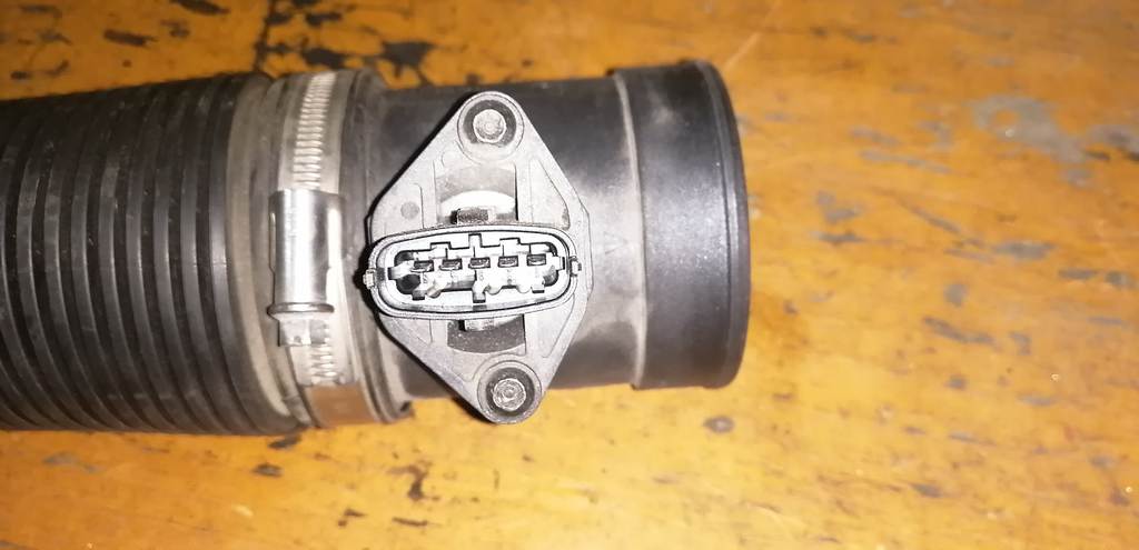 датчик расхода воздуха Porsche Cayenne 3