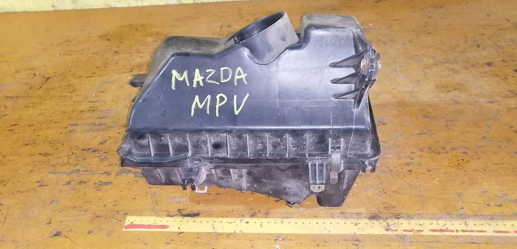 корпус воздушного фильтра Mazda MPV 0