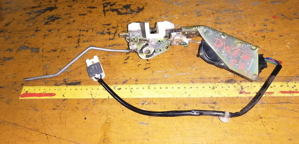 ручка двери внутренняя Mazda Demio 0