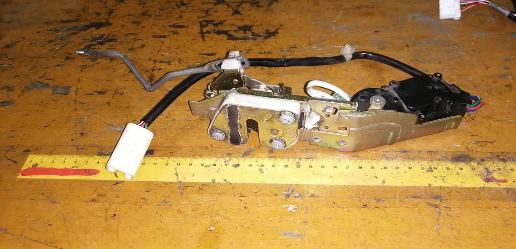 Кузов Mazda Demio 2