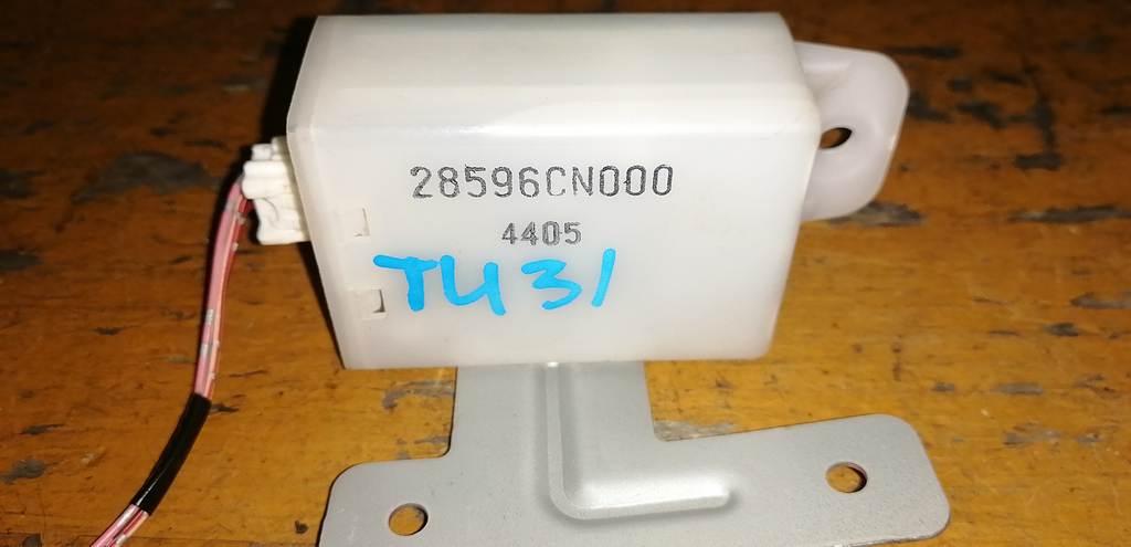 PRESAGE TU31 Controler Assy-Key Less 8596CN000 Nissan Presage 1