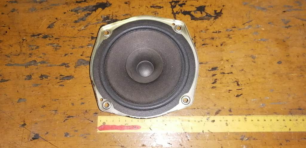 динамик Nissan Presage 0