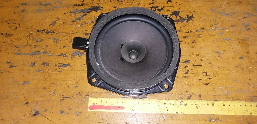 динамик Mitsubishi Pajero Mini 0