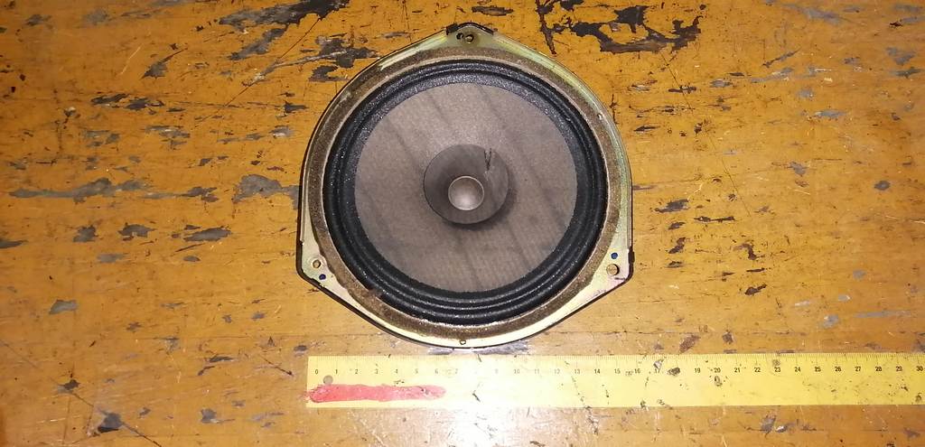 динамик Mazda Demio 0