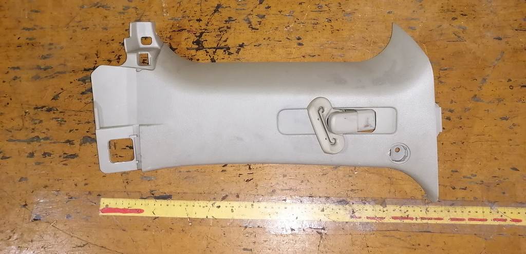 обшивка багажника Nissan Presage 0