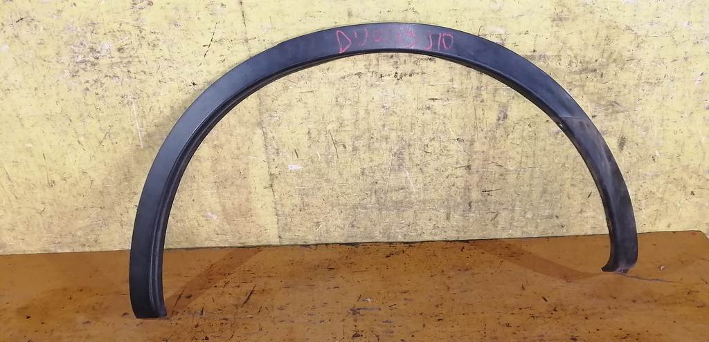 накладка на крыло Nissan Dualis 0