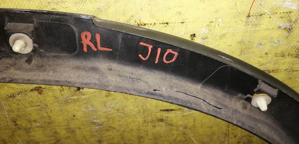 DUALIS J10 НАКЛАДКА НА КРЫЛО ЗАДНЯЯ ЛЕВАЯ Nissan Dualis 1