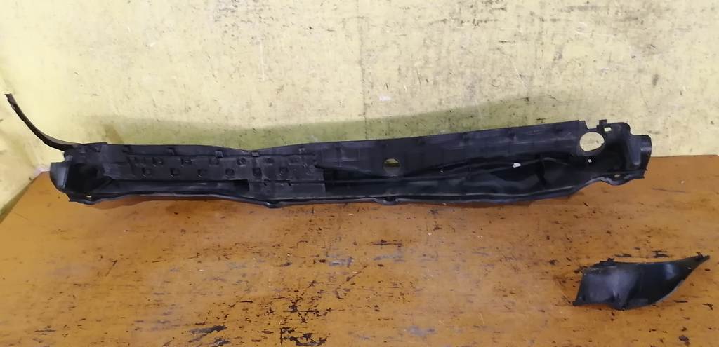 жабо Suzuki Solio 3