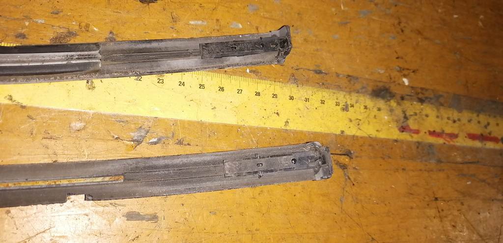 молдинг на крышу Toyota Passo 3