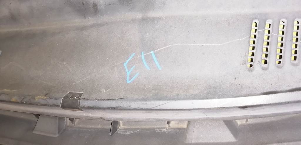 NOTE E11 ЖАБО Nissan Note 1