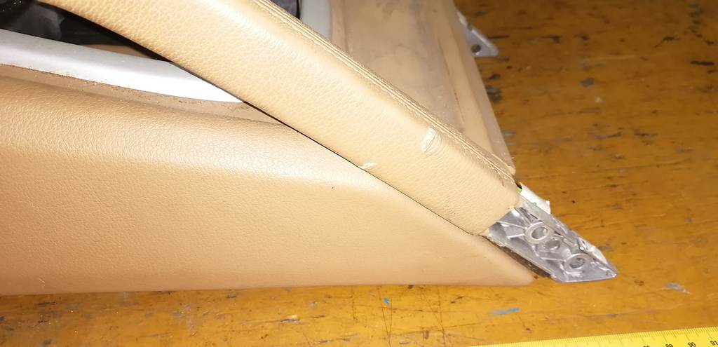 консоль между сидений Porsche Cayenne 3