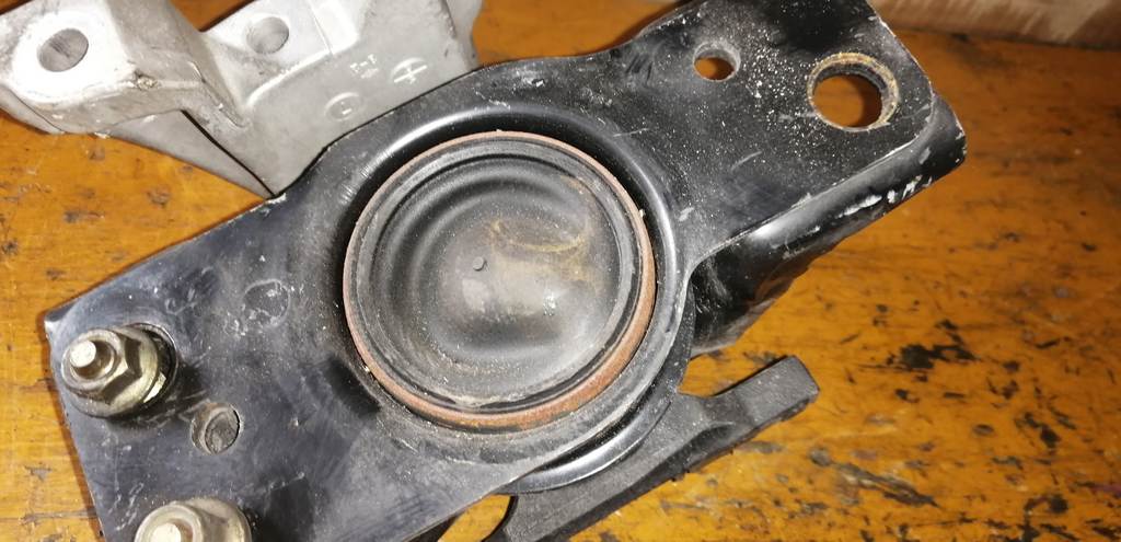 Двигатель Nissan March 2