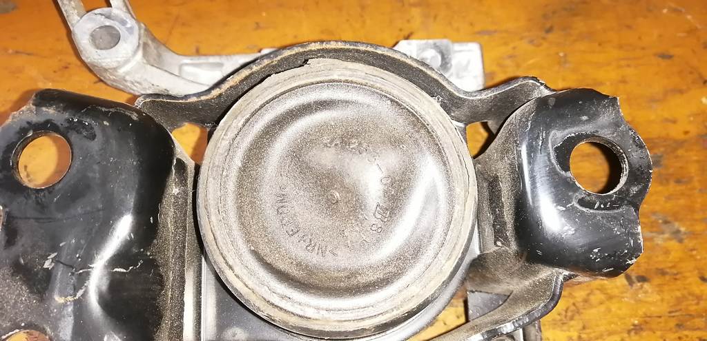 Двигатель Nissan March 2