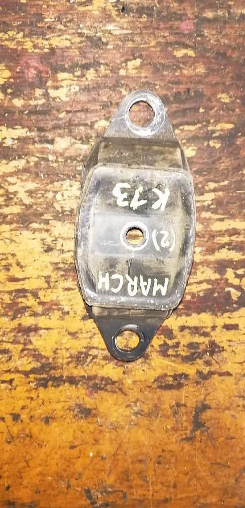 подушка двигателя Nissan March 0