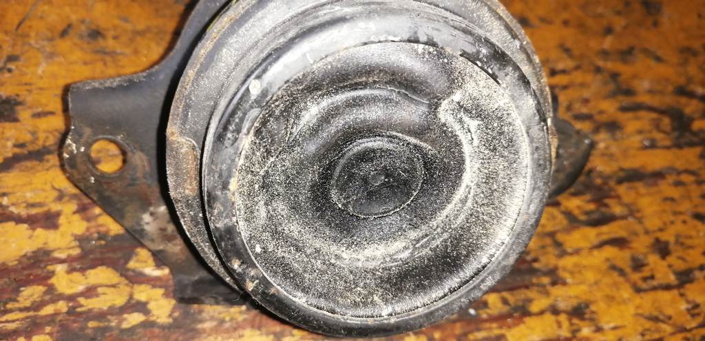 ELEMENT YH2 ПОДУШКА ДВС ПЕРЕДНЯЯ ПРАВАЯ Honda Element 1