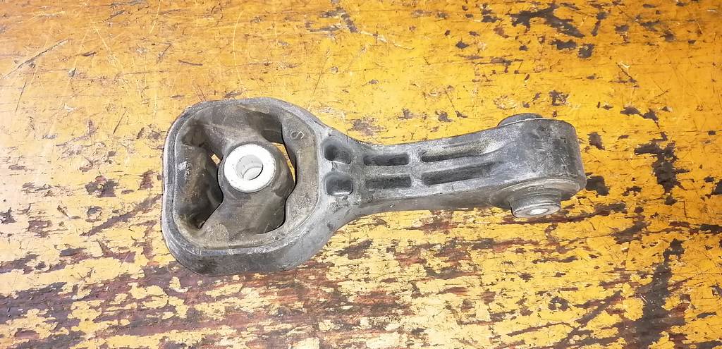 FREED GB3 ПОДУШКА ДВС ЗАД. Honda Freed 1