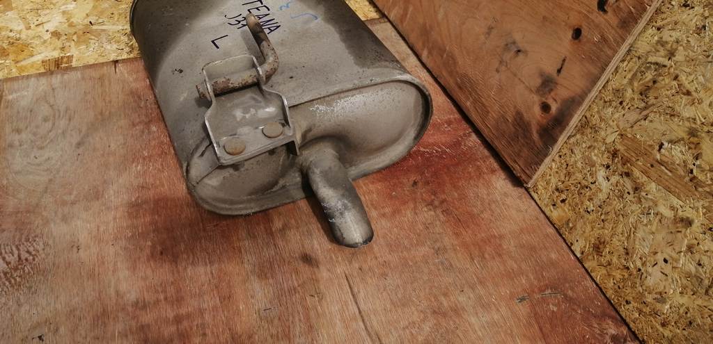 глушитель Nissan Teana 3