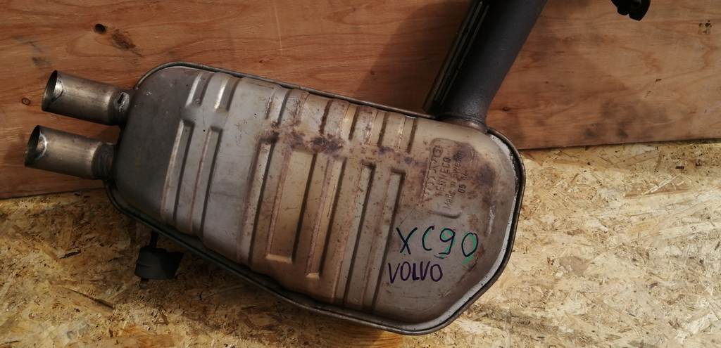 VOLVO XC90 ГЛУШИТЕЛЬ, дефект Volvo XC90 1