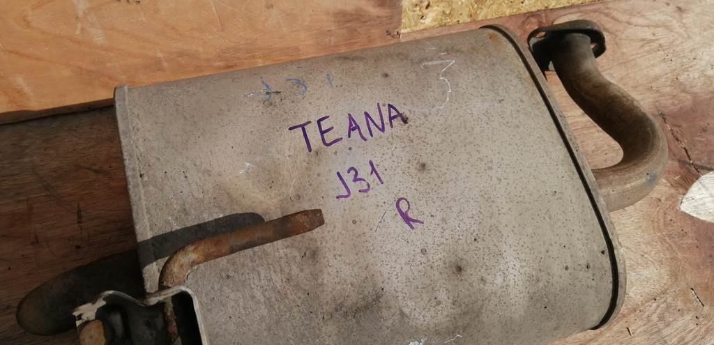 TEANA J31 ГЛУШИТЕЛЬ ПРАВЫЙ Nissan Teana 1