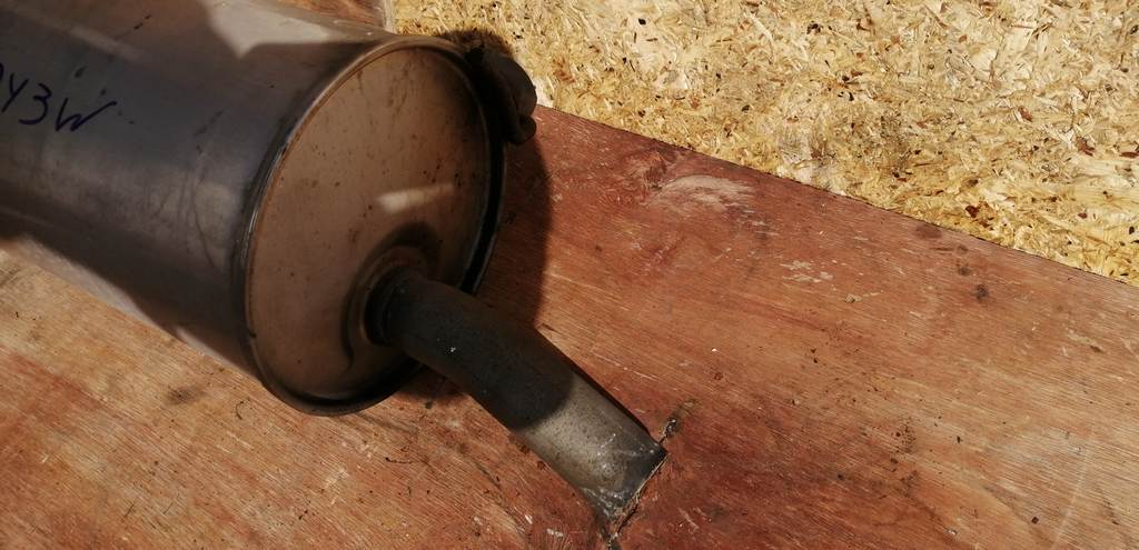 Выхлопная система Mazda Demio 2