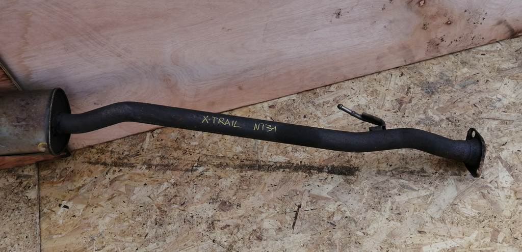 X-TRAIL NT31 ГЛУШИТЕЛЬ Nissan X-Trail 1