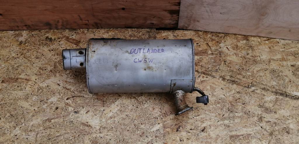 глушитель Mitsubishi Outlander 0