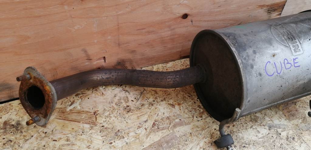 CUBE AZ10 ГЛУШИТЕЛЬ Nissan Cube 1