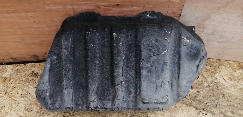 бензобак Toyota Passo 3