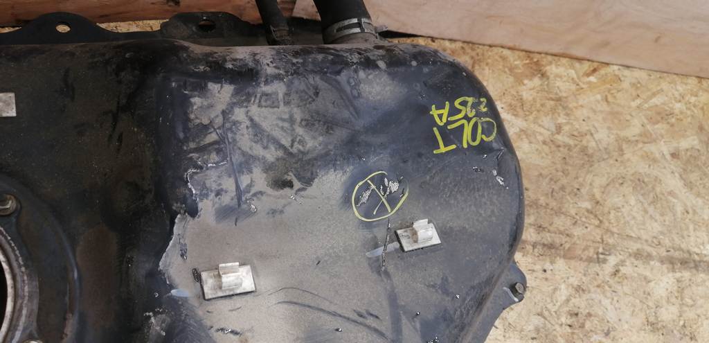 Кузов Mitsubishi Colt 2