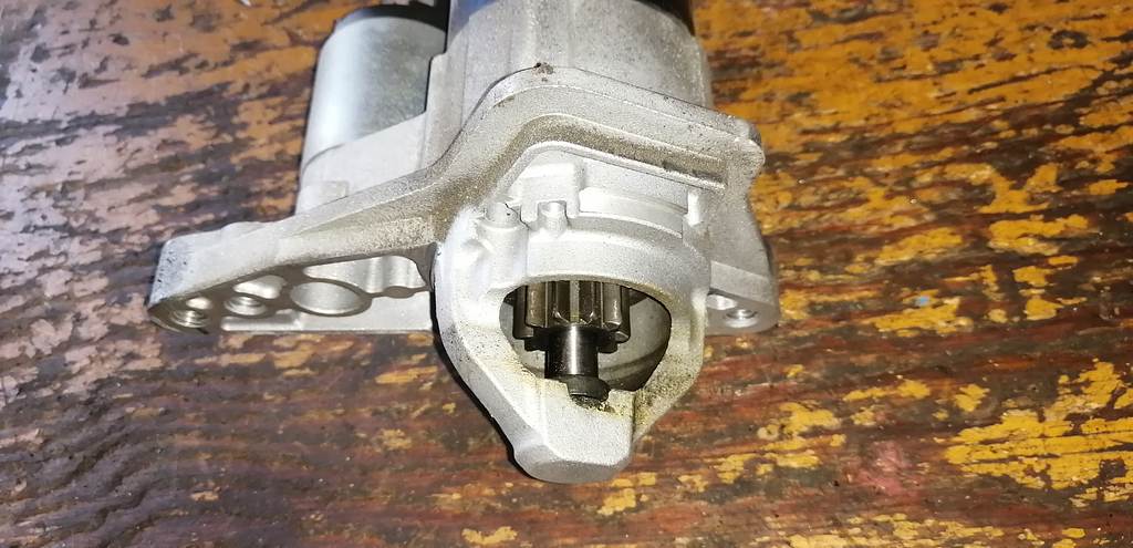 стартер Nissan Note 3