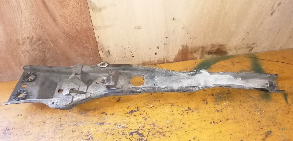 Подвеска Mazda MPV 2